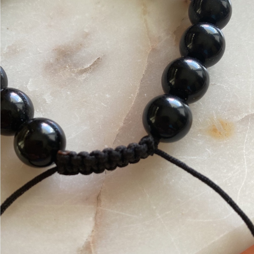 Adjustable black beaded bracelet - Picture 3 of 4